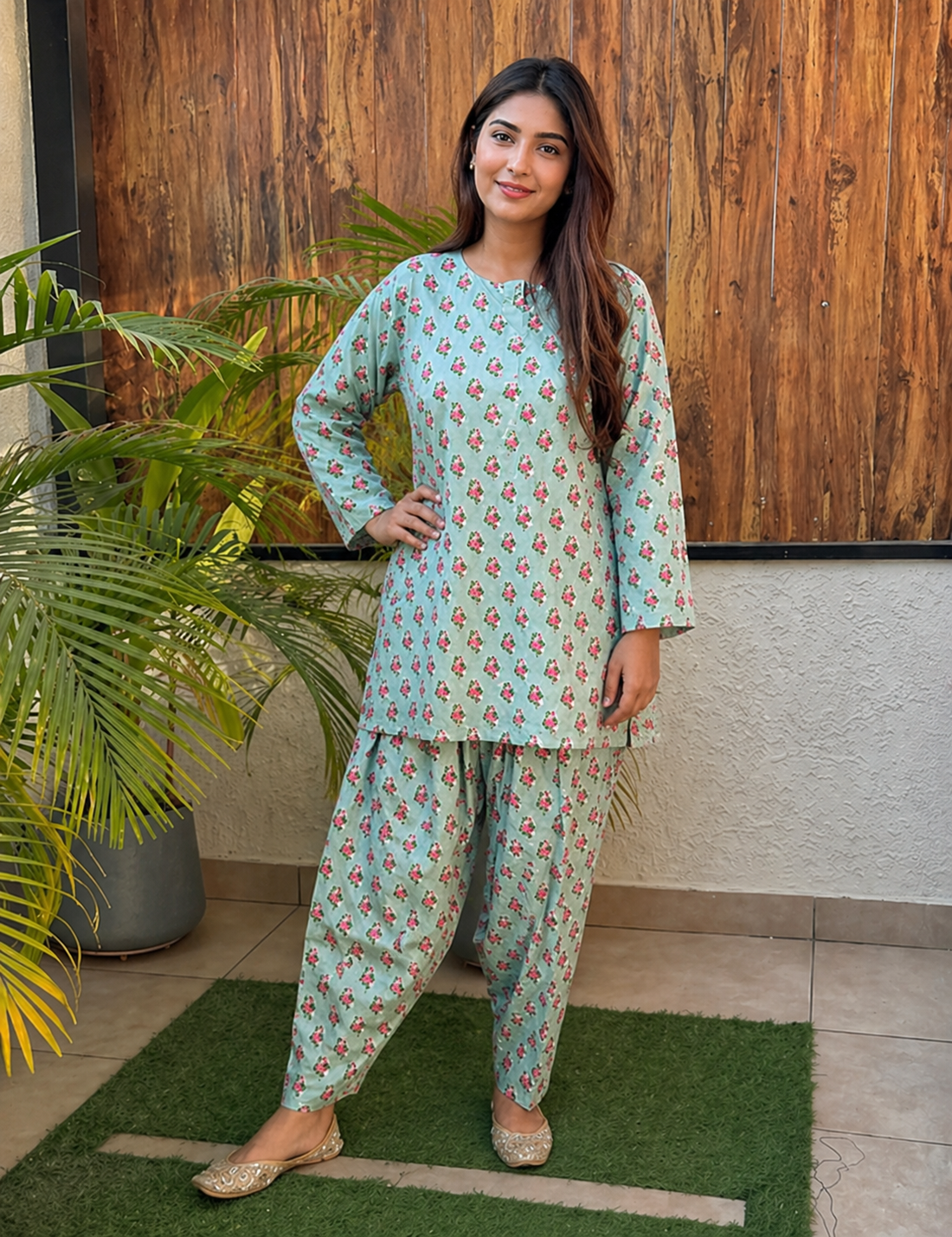 Divya Cotton Printed Suit Set For Women