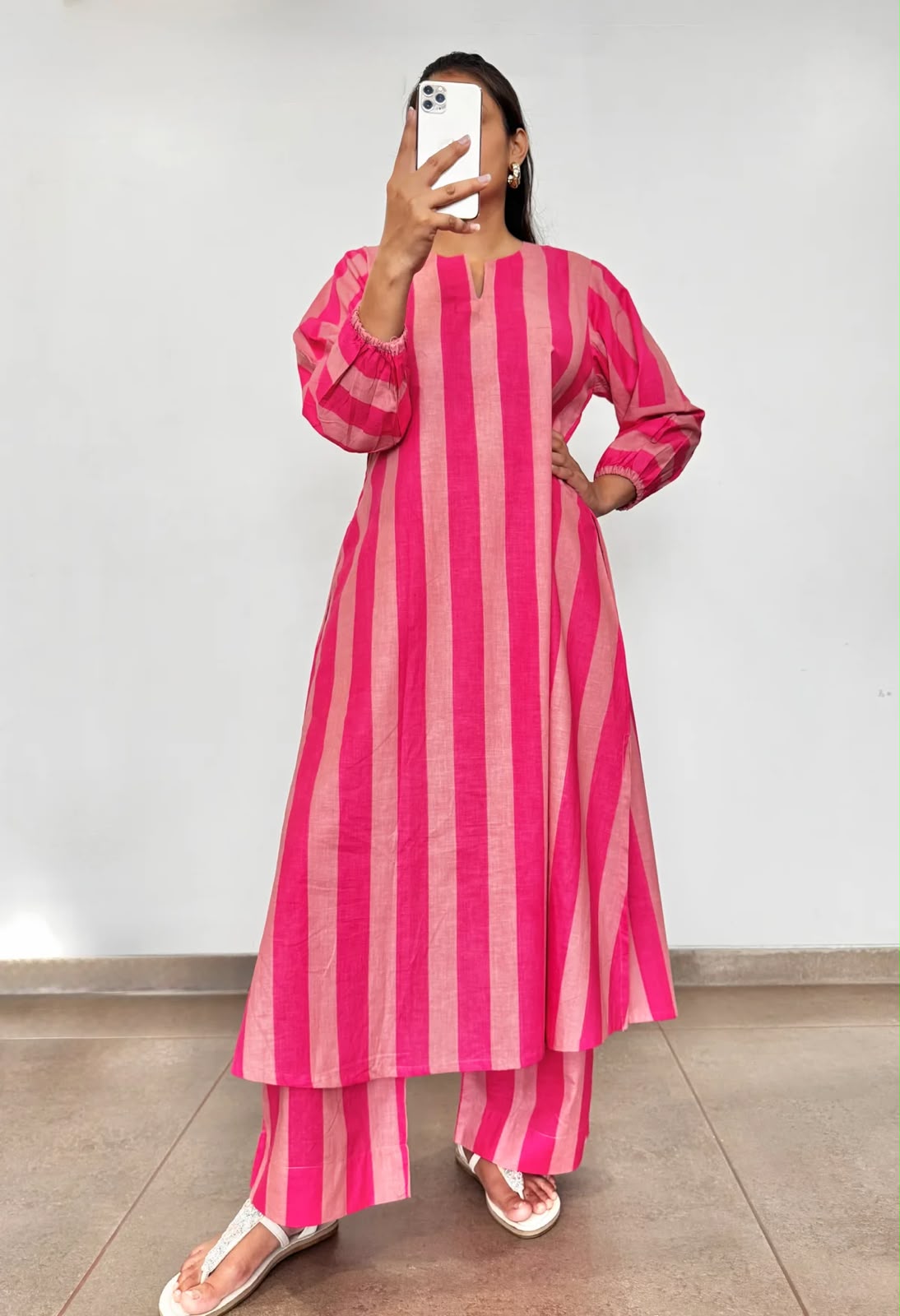 Dharmi Pink Strip Pure Cotton Kurta Set.